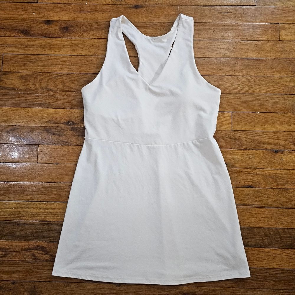 Fabletics On The Go White Built In Bra Dress Large - Picture 4 of 11